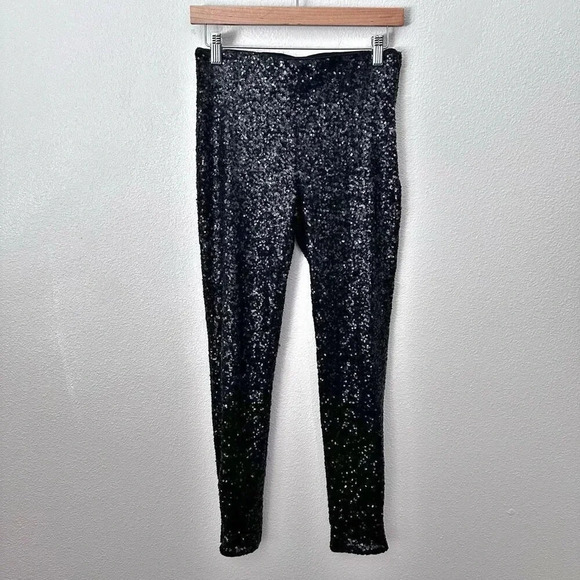 H&M | Black Legging Ponte Pants Sequin Sequined Pants Size + Ankle Zip | Size 6 - Picture 2 of 8